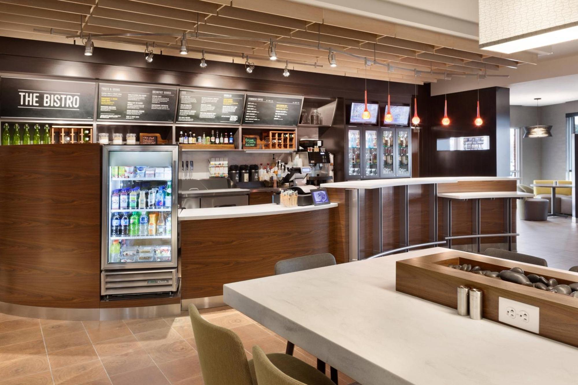 Courtyard By Marriott Boston Dedham/Westwood Exterior foto