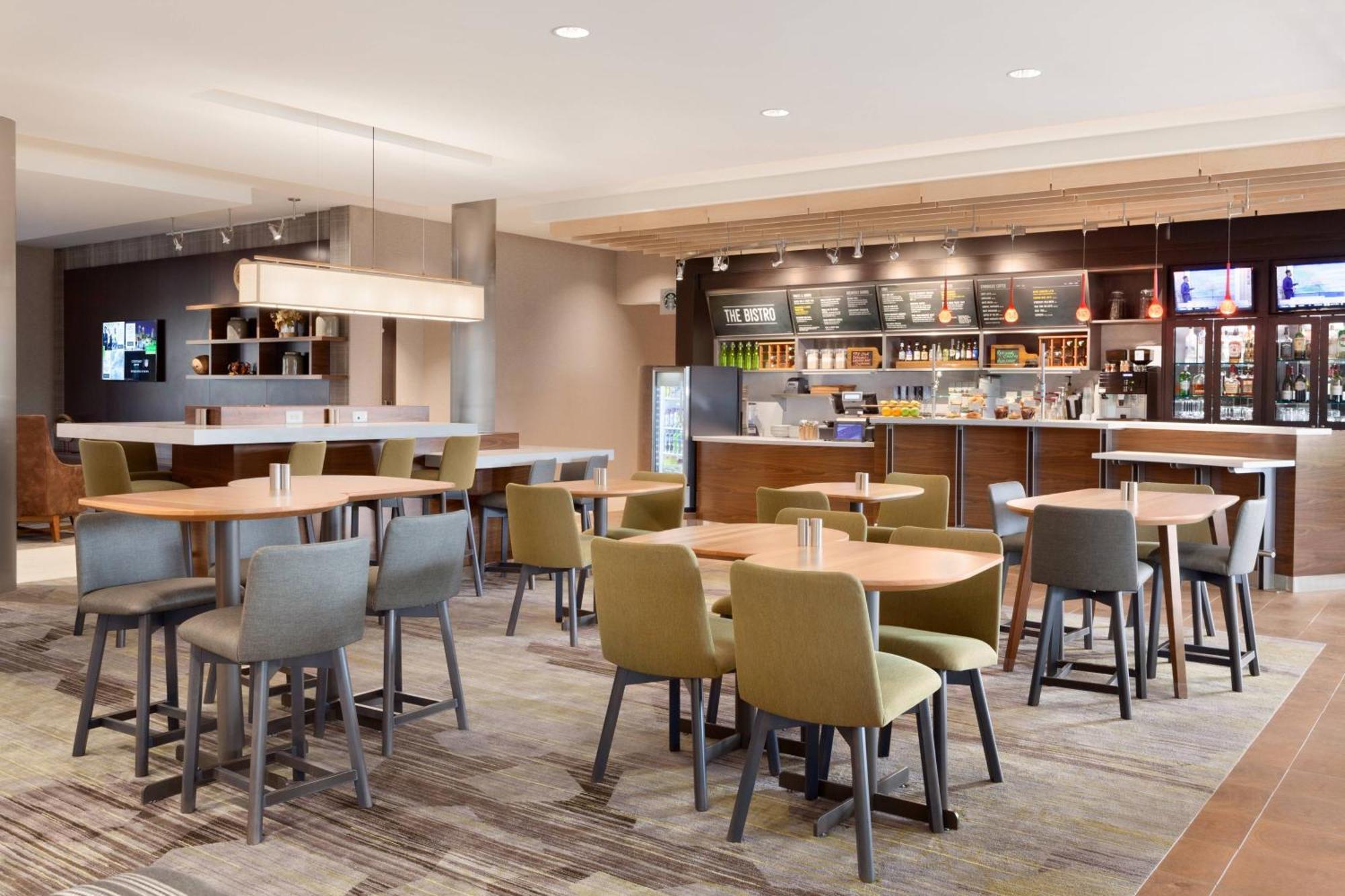 Courtyard By Marriott Boston Dedham/Westwood Exterior foto